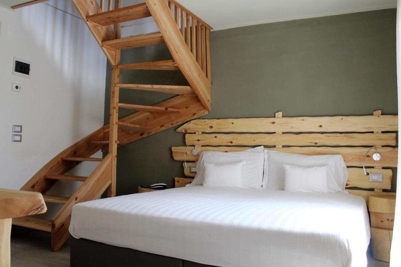 Margoni Hotel 3*